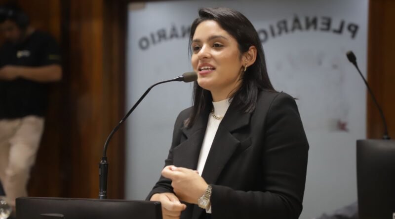 MOGI | MALU FERNANDES DIZ QUE DENÚNCIA DE INVASÃO FOI RETALIAÇÃO E PEDE REFORÇO DAS MEDIDAS PROTETIVAS