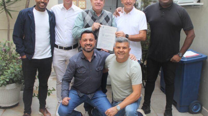POÁ | ROGÉRIO MATHIAS REÚNE SETE VEREADORES EM CHAPA PARA COMANDAR A CÂMARA